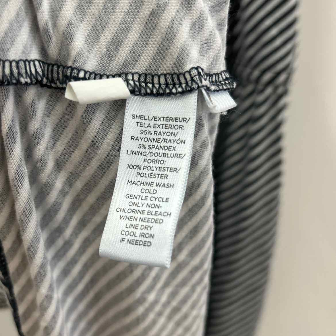 Loft Size M Black/White Preloved Dress