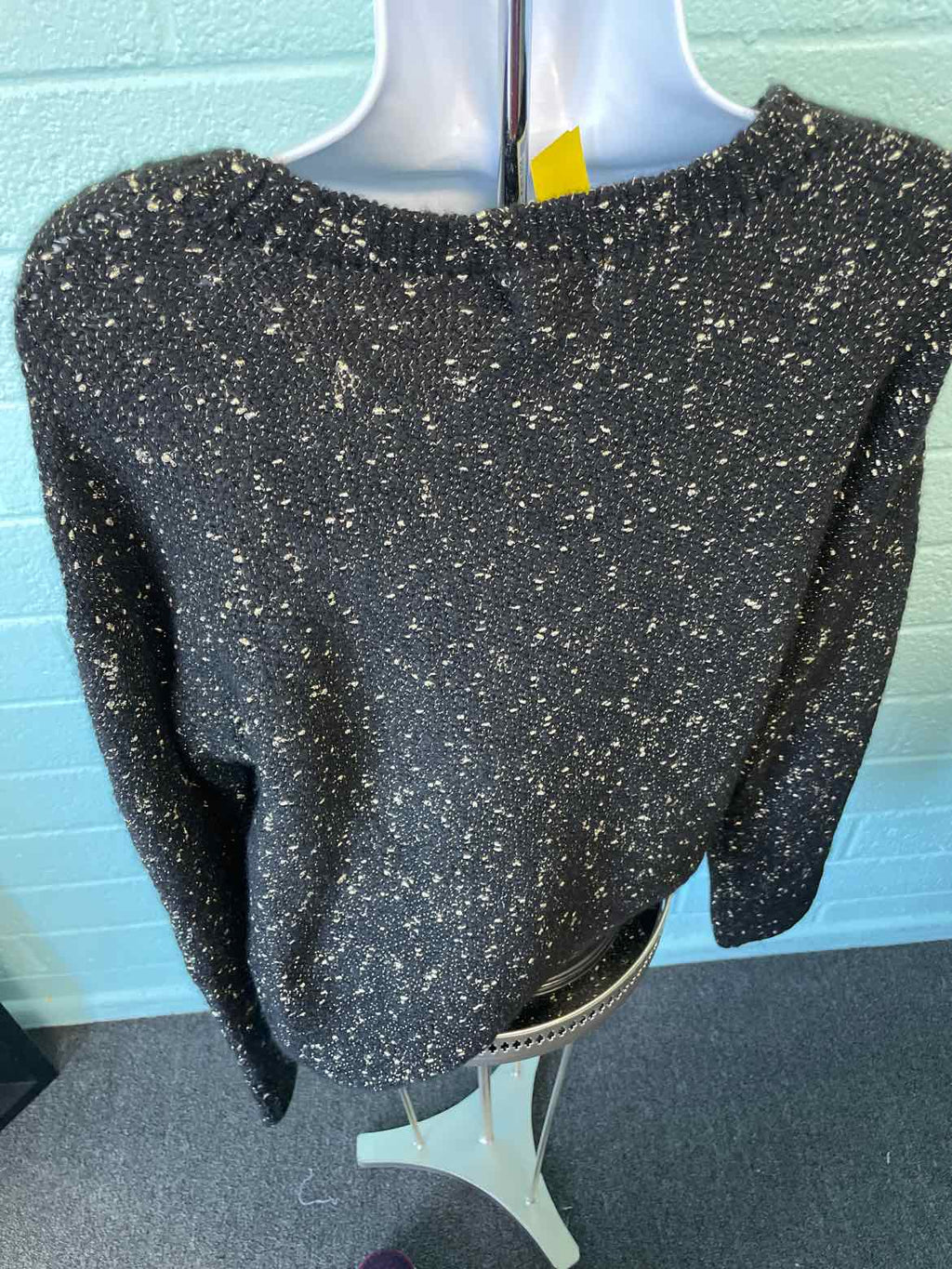 Calvin Klein Size L Black & Gold Long Sleeve Lurex Sweater