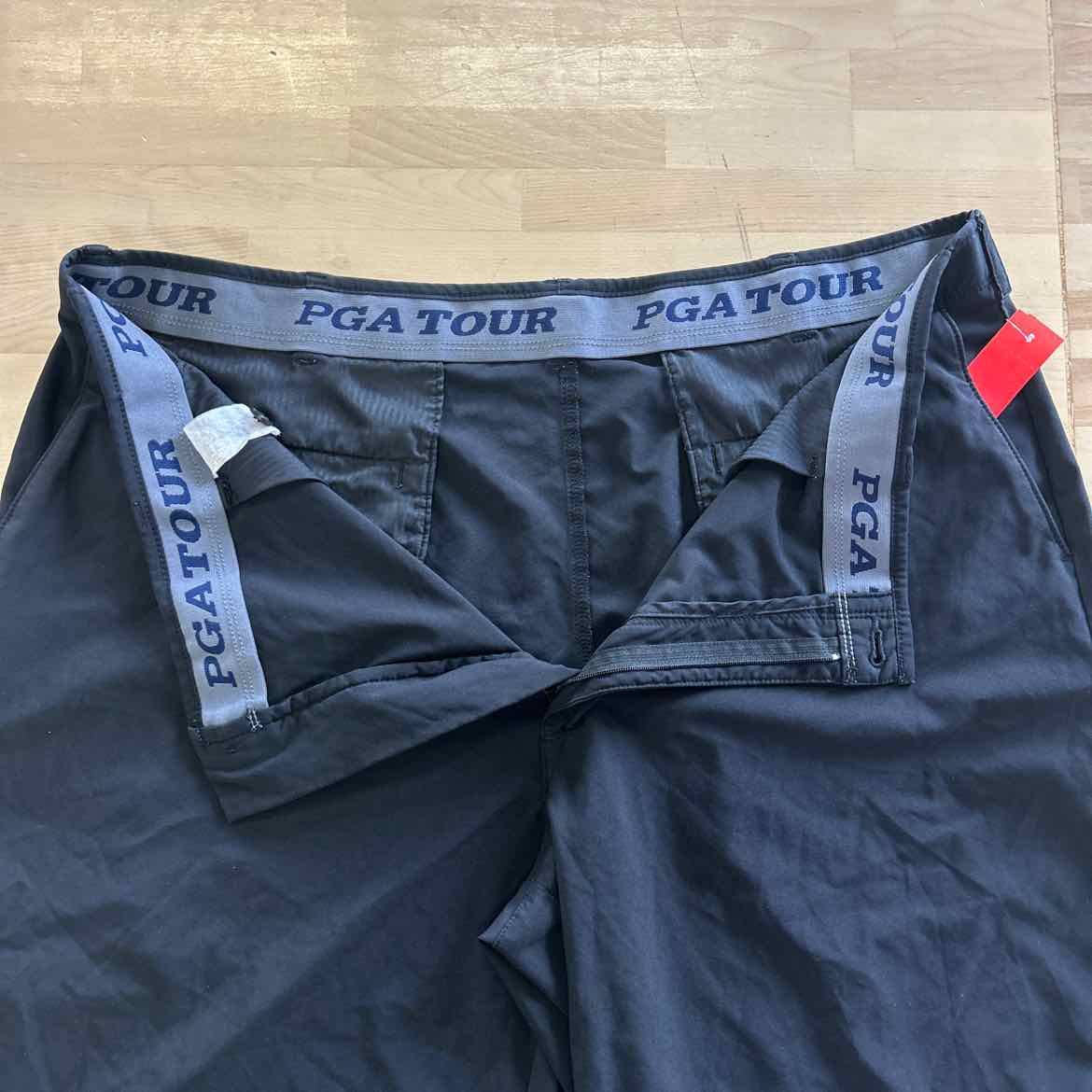 PGA Tour Men's Size 44 Black MENS Shorts