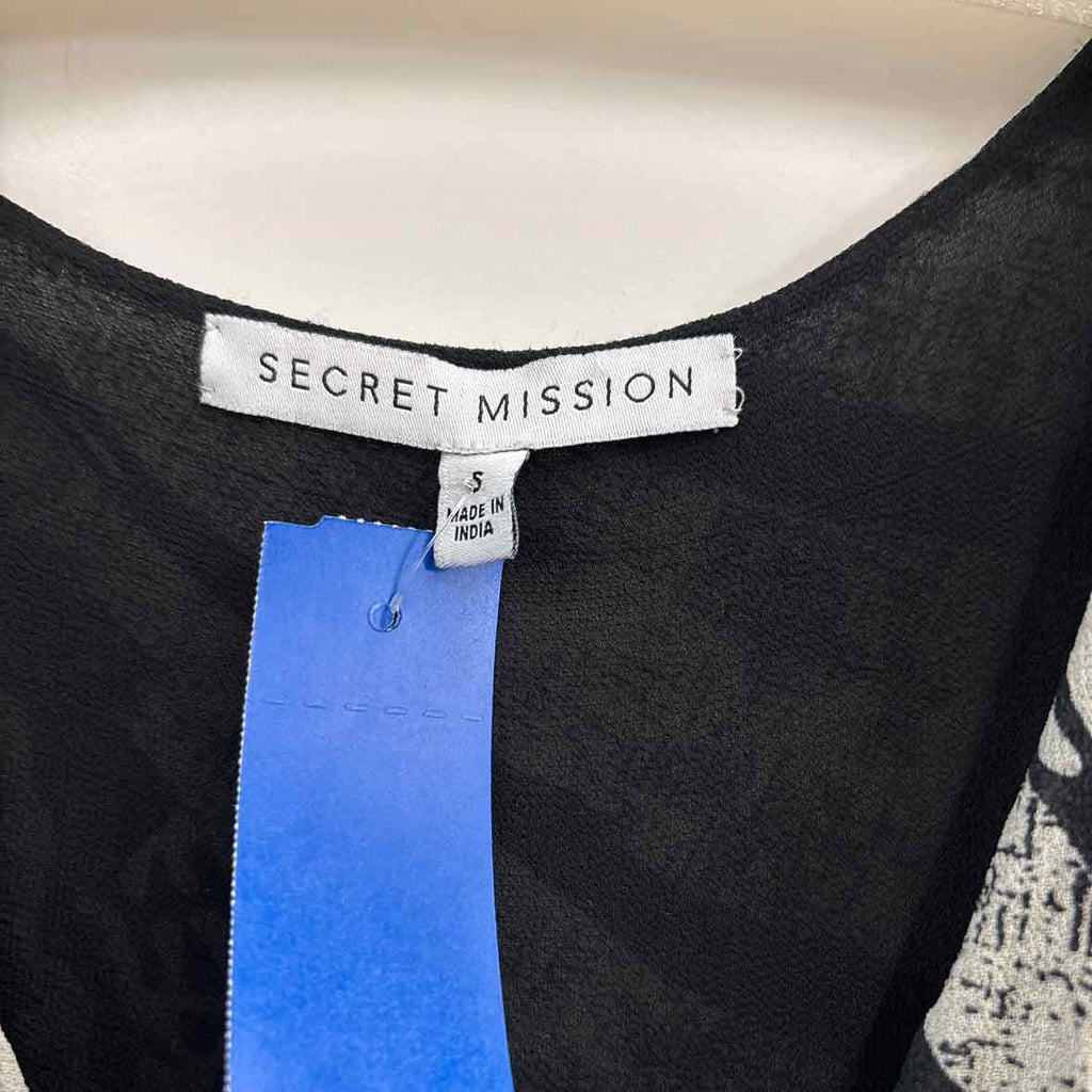 secret Mission Size S Black Gray Preloved Dress