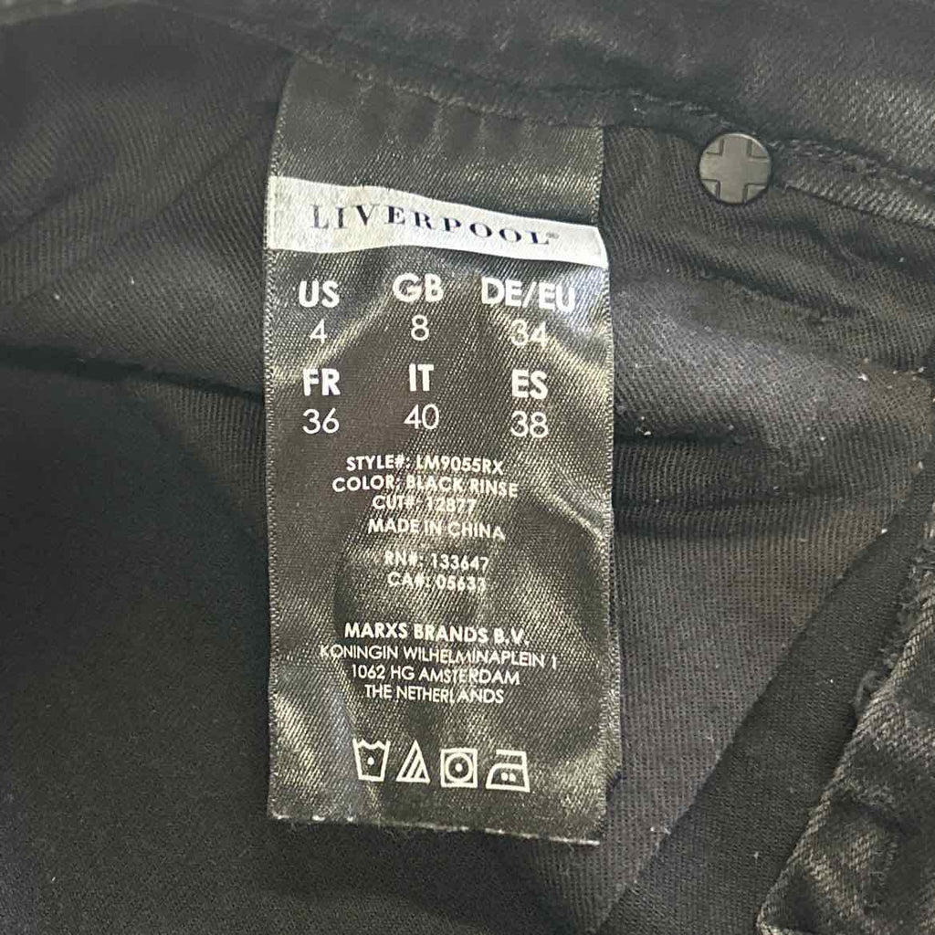 Liverpool Women Size 4 Black Preloved Shorts