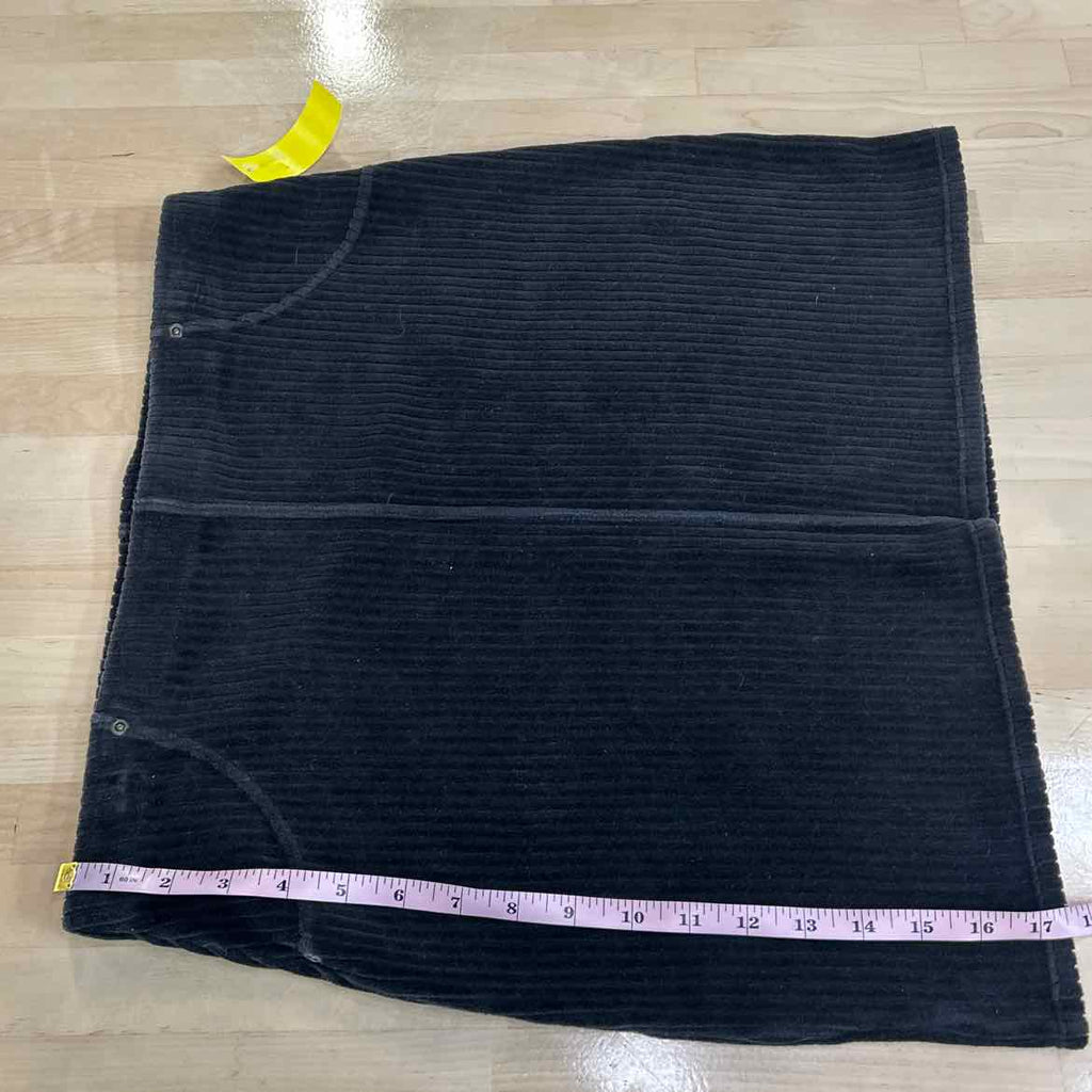 Hue Size M Black Corduroy Preloved Skirt