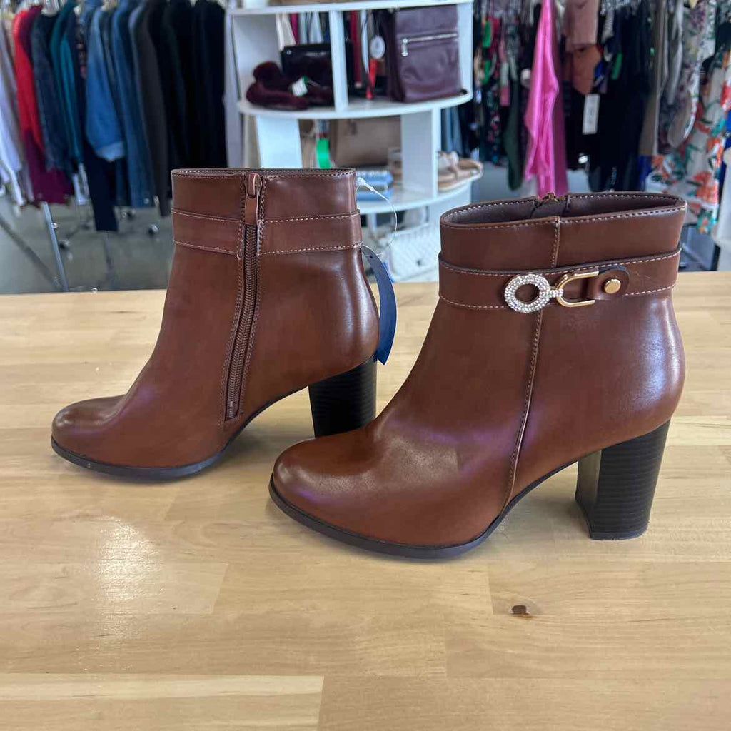 MarinaSeval Size 7.5 (38) Brown Leather Preloved Bootie