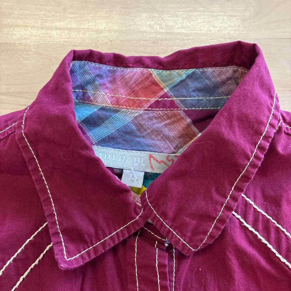 Tin Haul Size M Red Button Down Shirt