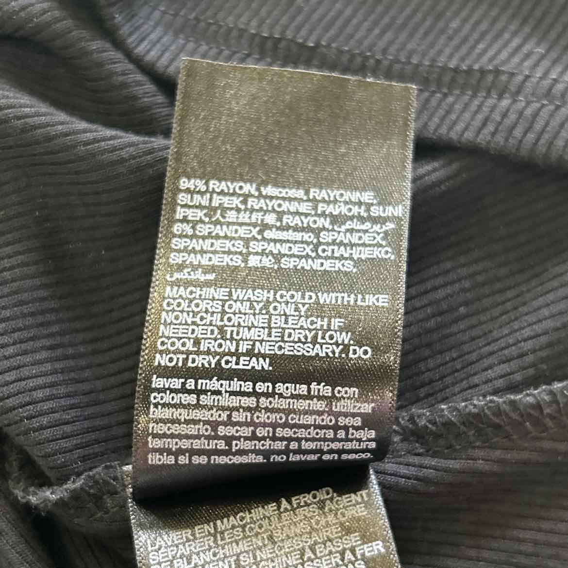 Bebe Size XS Black Preloved Blouse SS