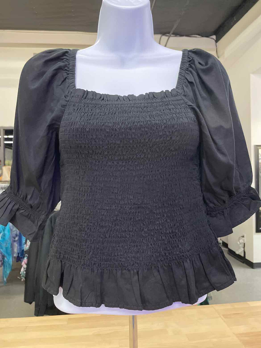 Gap Size XS Black Blouse