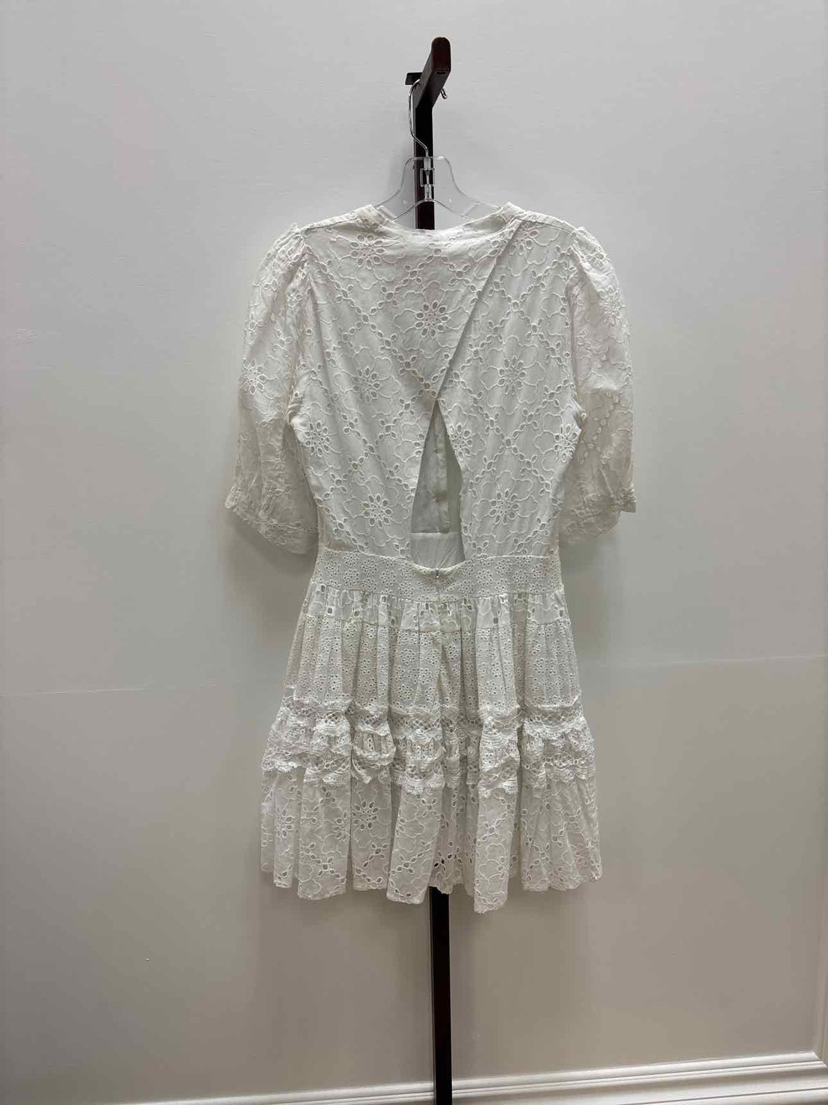 Avantlook Size S White eyelet Dress