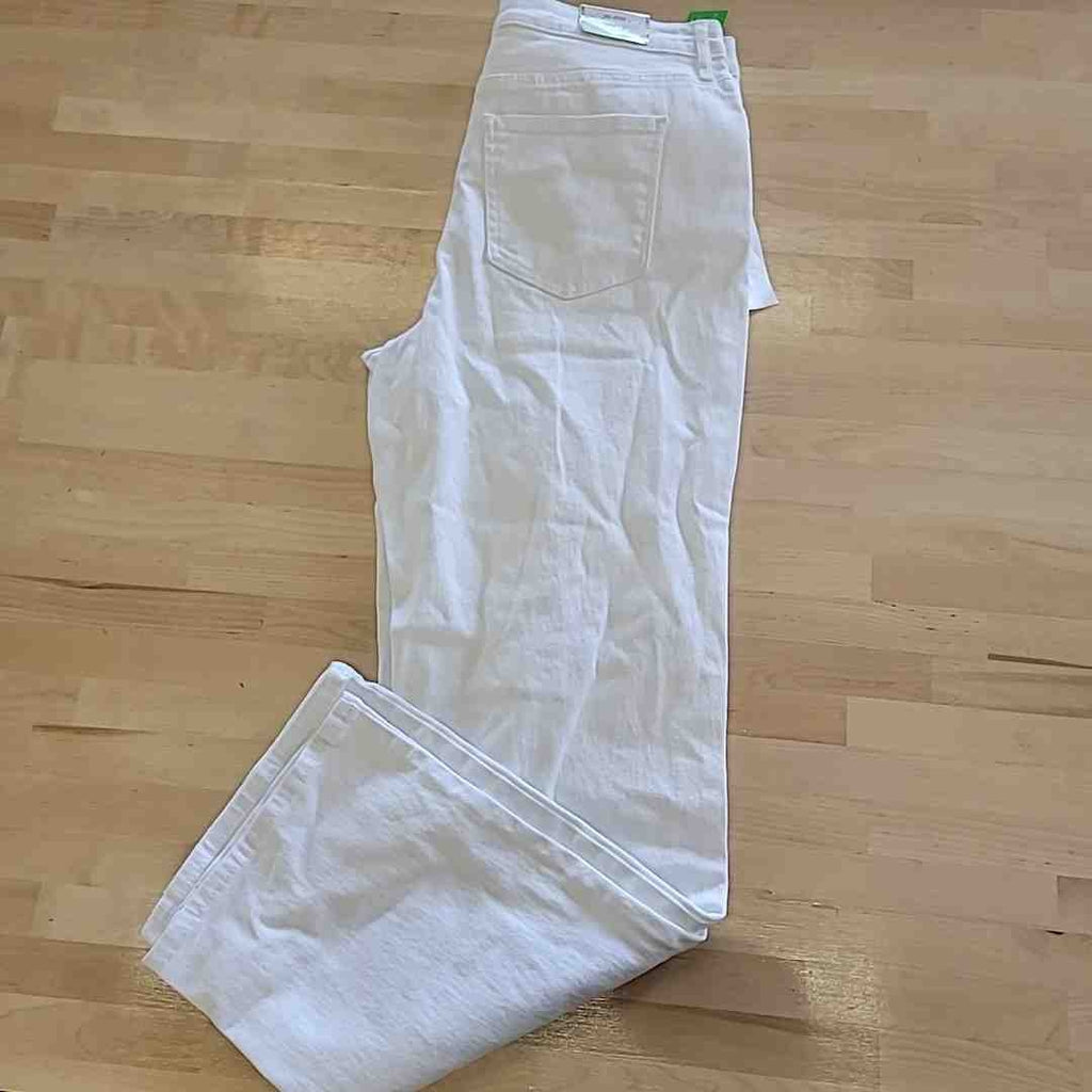 tinceltown Size 13 White  Relaxed Ripped High-Rise Straight-Leg Jeans  NWT