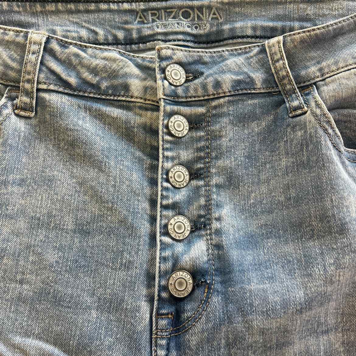 Arizona Jean Size 17 Blue Denim Preloved Jeans
