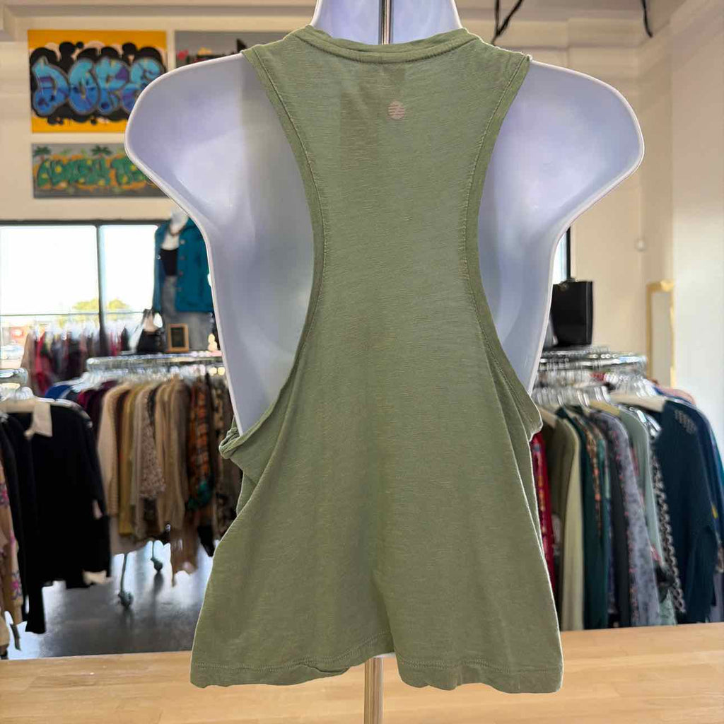 Zella Size XS Green Used Tank