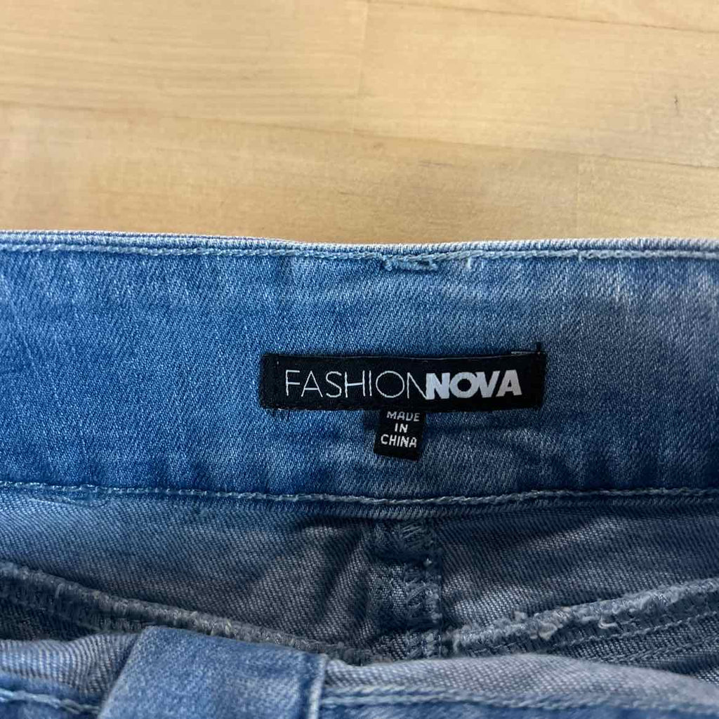 Fashion Nova Size XS Blue Preloved Skirt