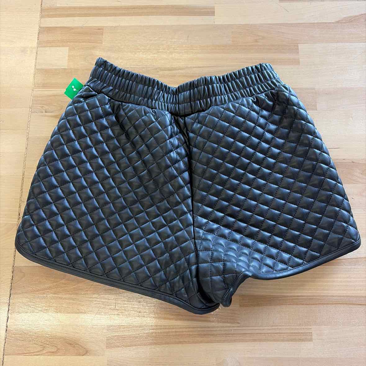 Jolie & Joy Women Size S Black Faux Leather Preloved Shorts