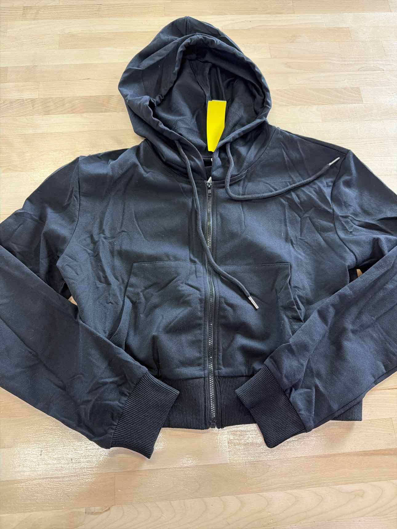 Milanpavillion Size M Black Hoodie