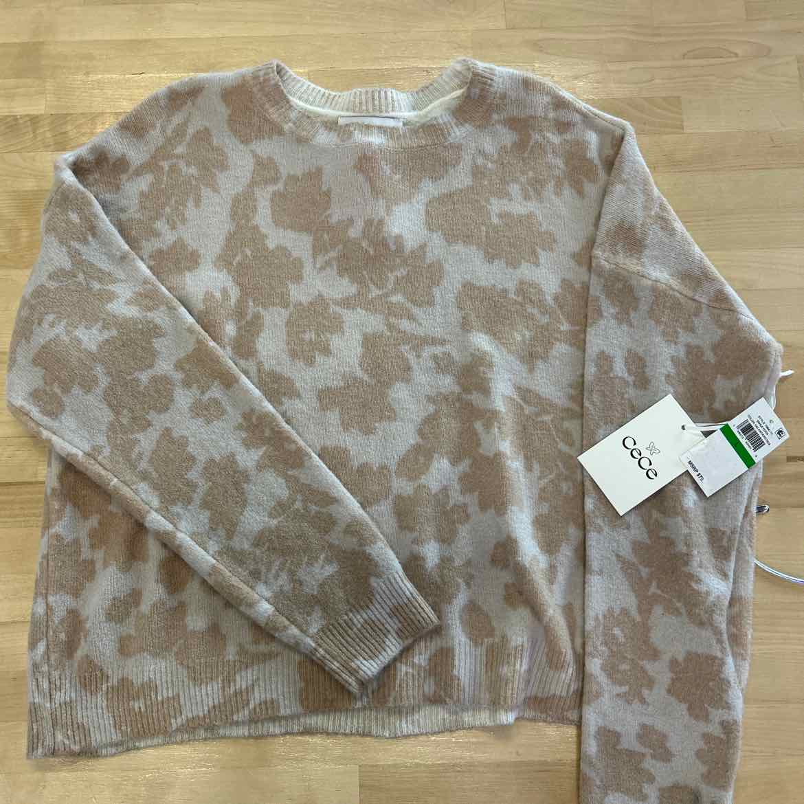 CeCe Size L Tan New Sweater
