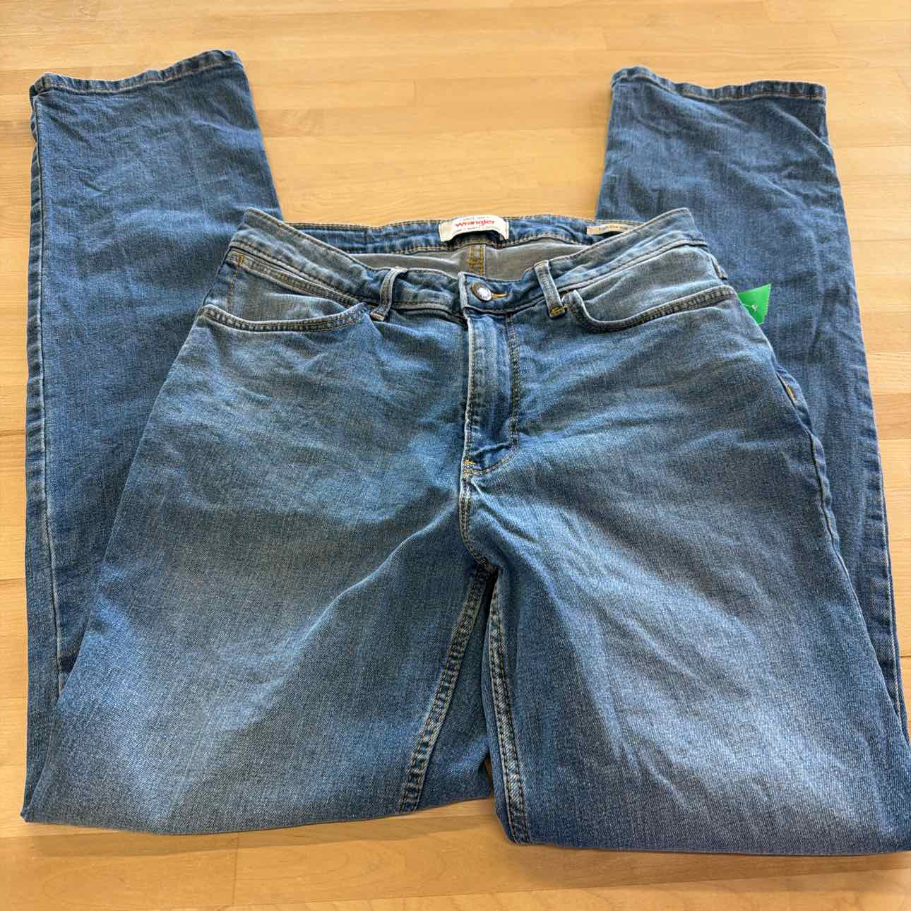 Wrangler Size 8 Blue Preloved Jeans