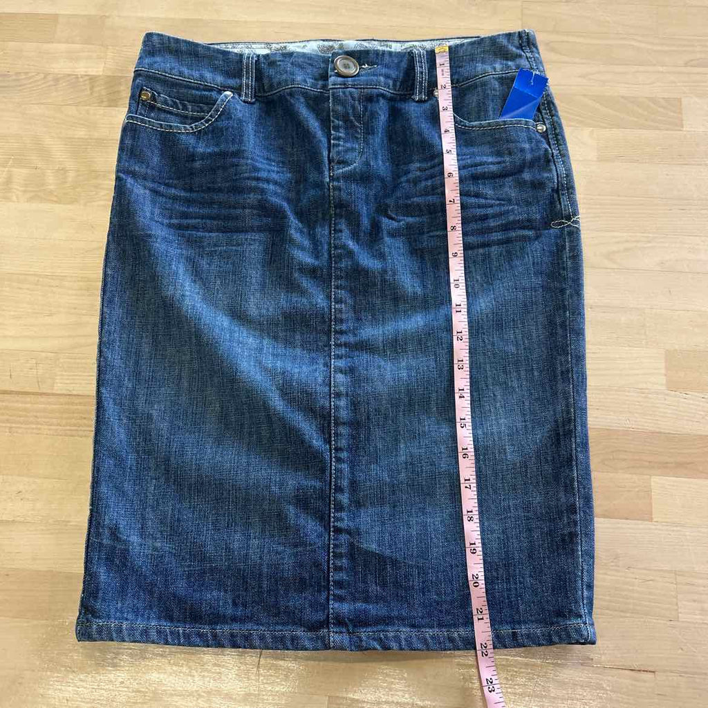 Level 99 Size 27 Denim Preloved Skirt