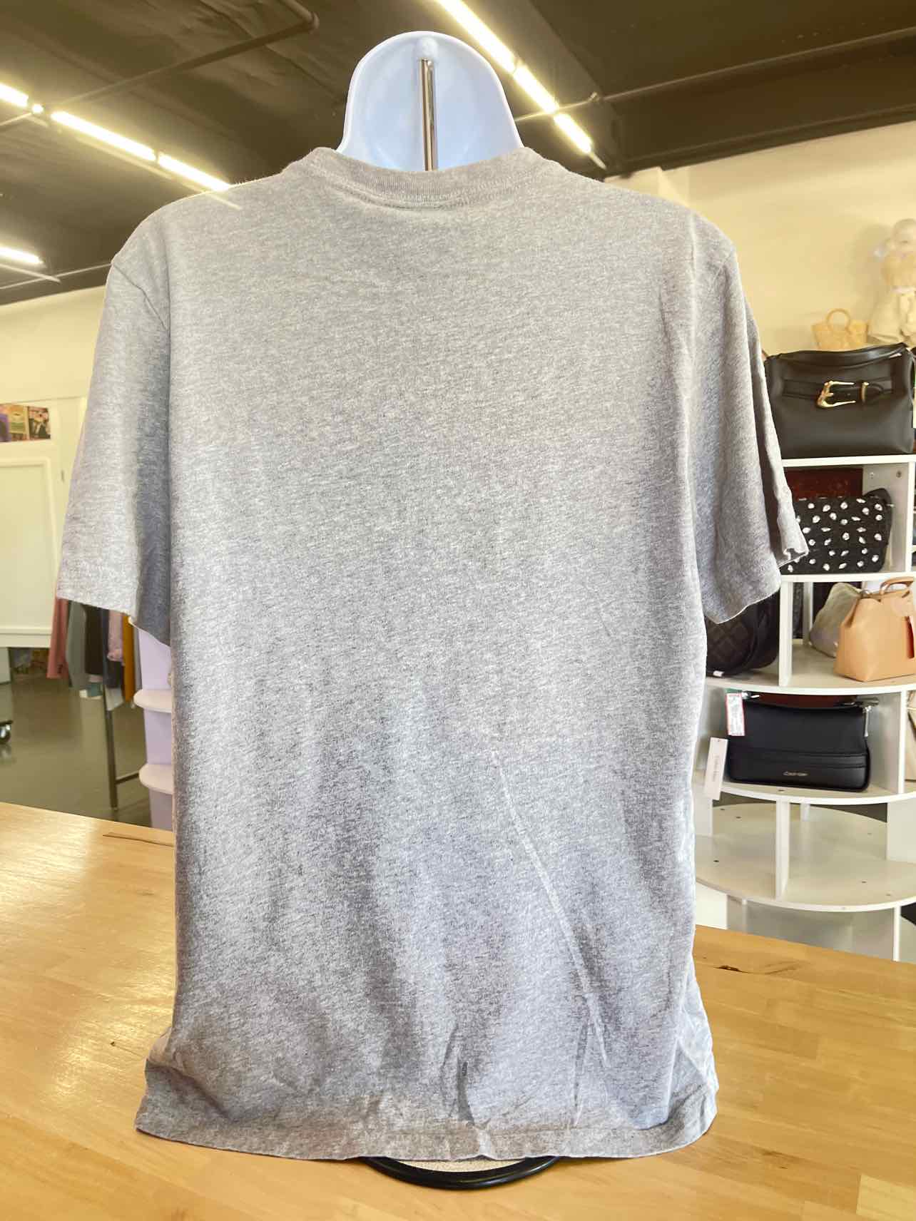 Adidas Size M Gray Preloved T-Shirt SS