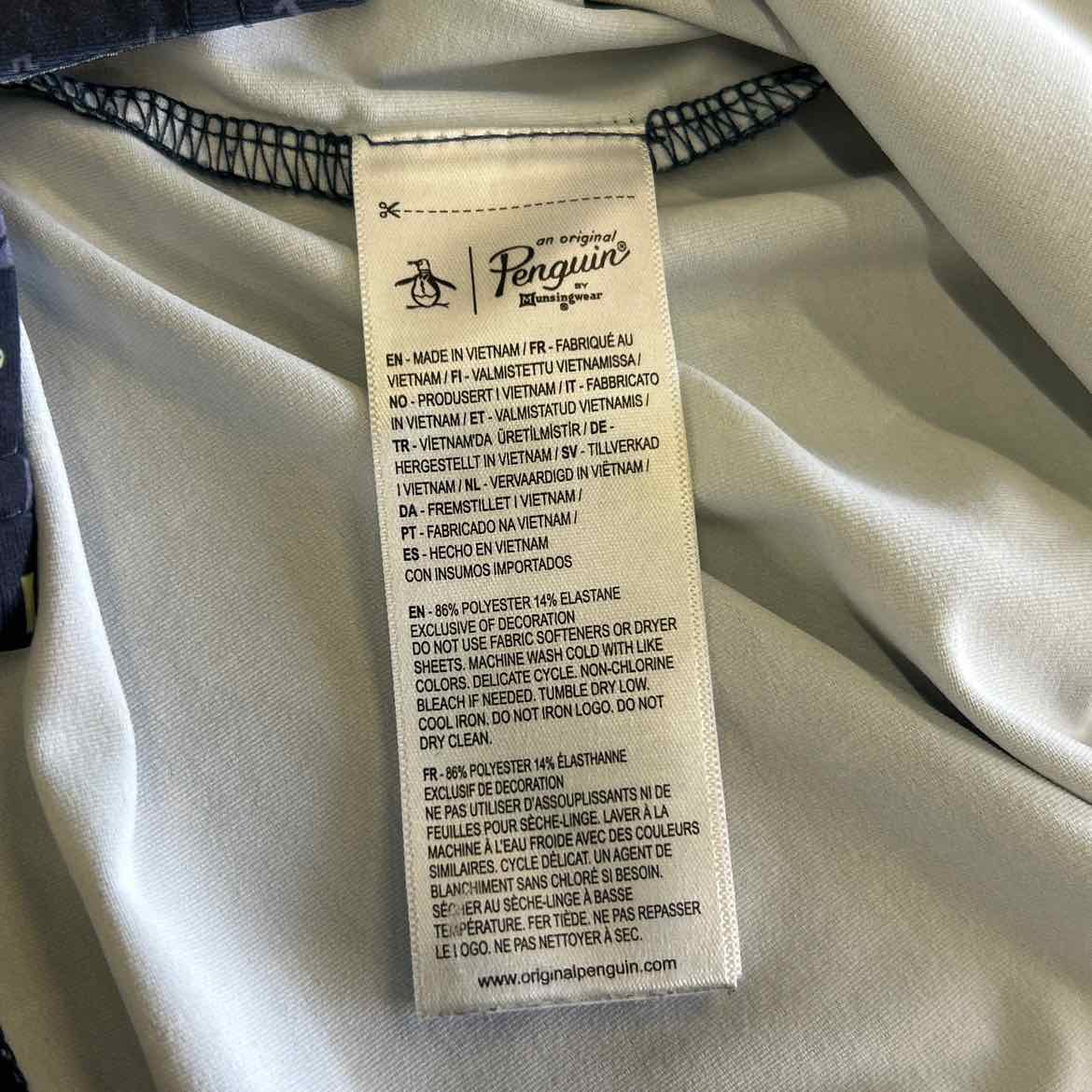 Penguin Size M Navy Preloved MENS Polo