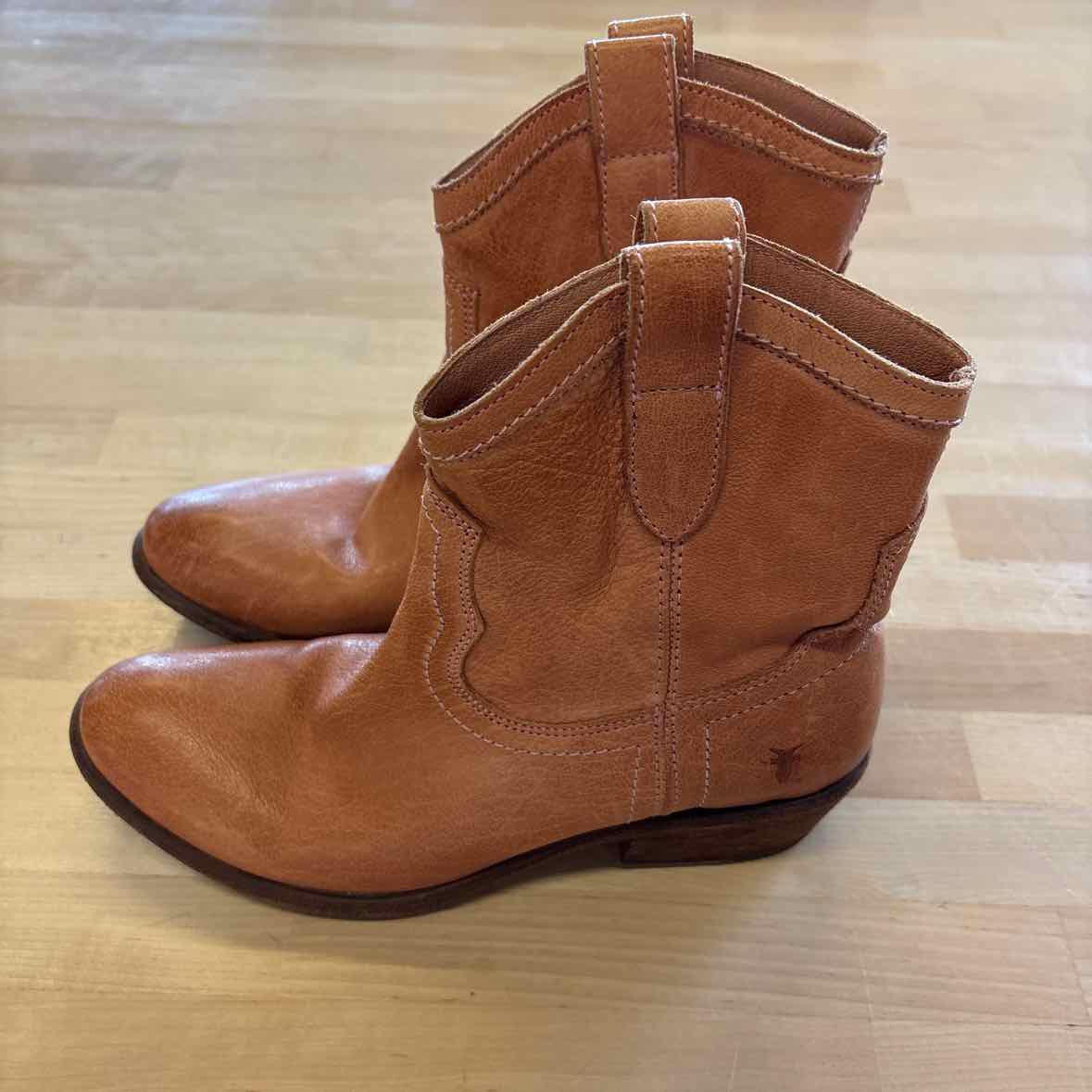 Frye Size 6 Brown Leather Preloved Cowboy Boots