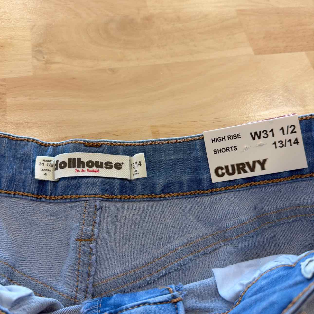 dollhouse Women Size 31 Blue New Shorts