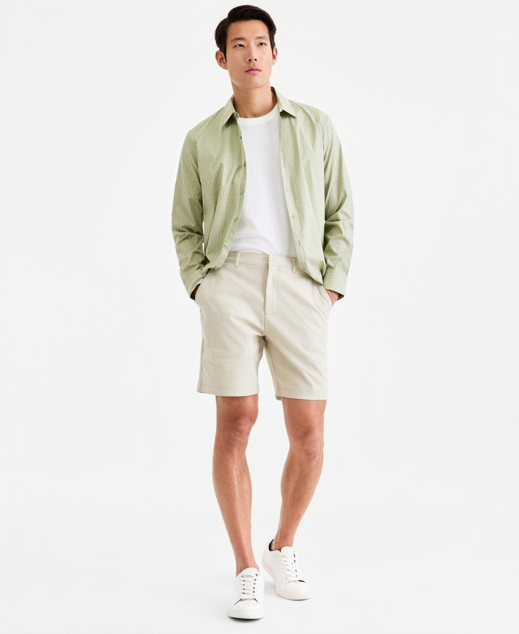 Alfani Men's Size 33 Men's 8" Tech Shorts