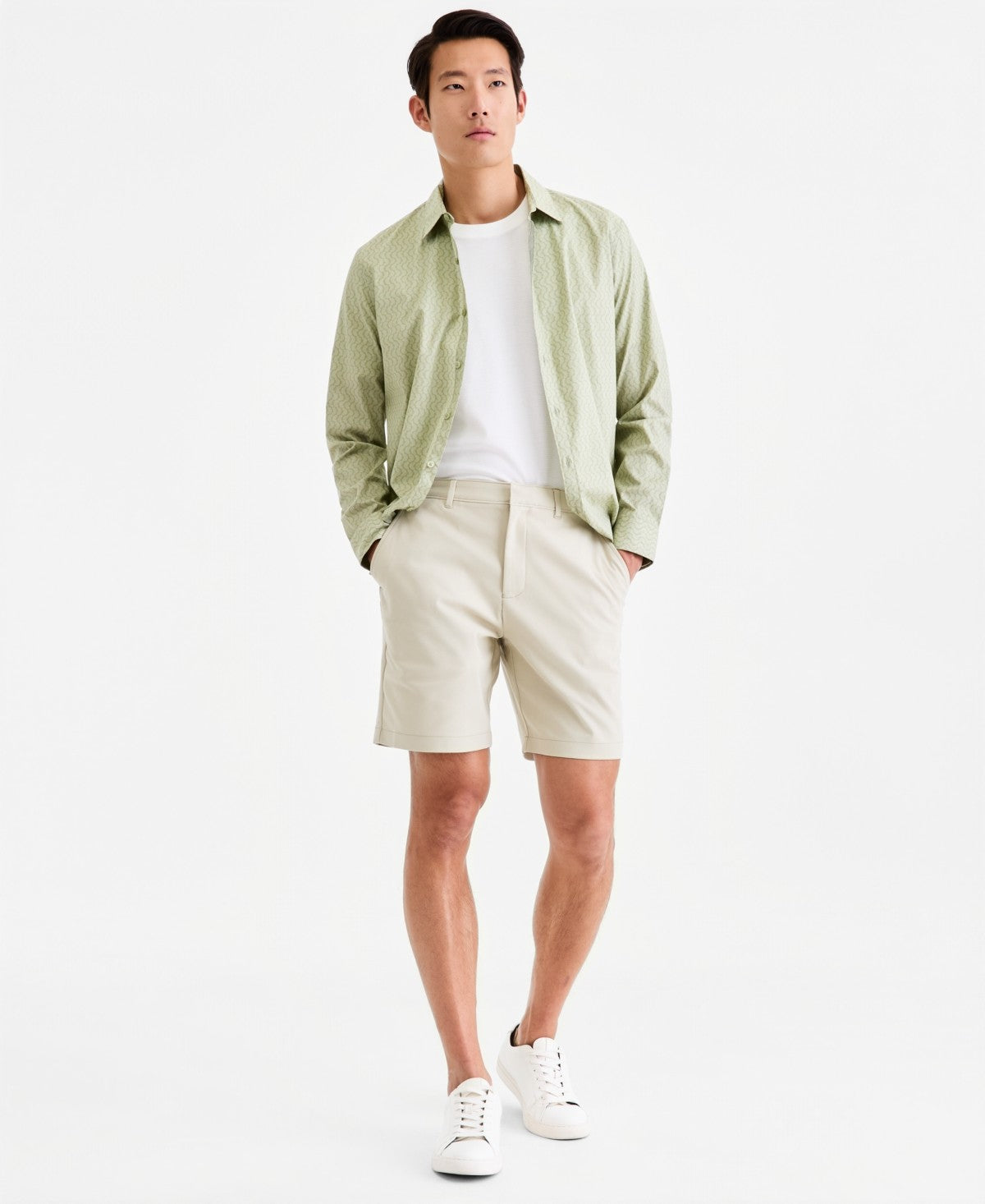 Alfani Men's Size 33 Men's 8" Tech Shorts