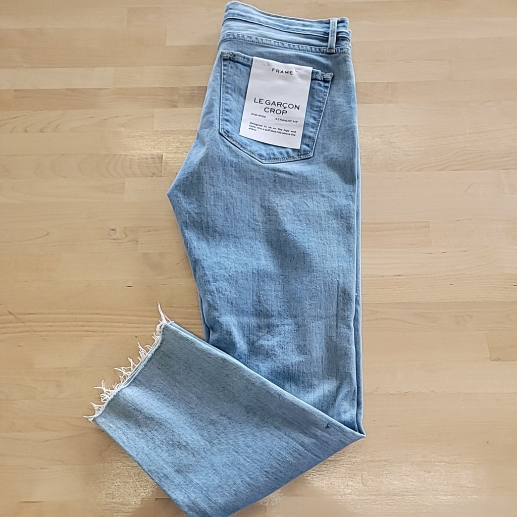 Frame Size 26  Le Garcon Crop Jeans NWT