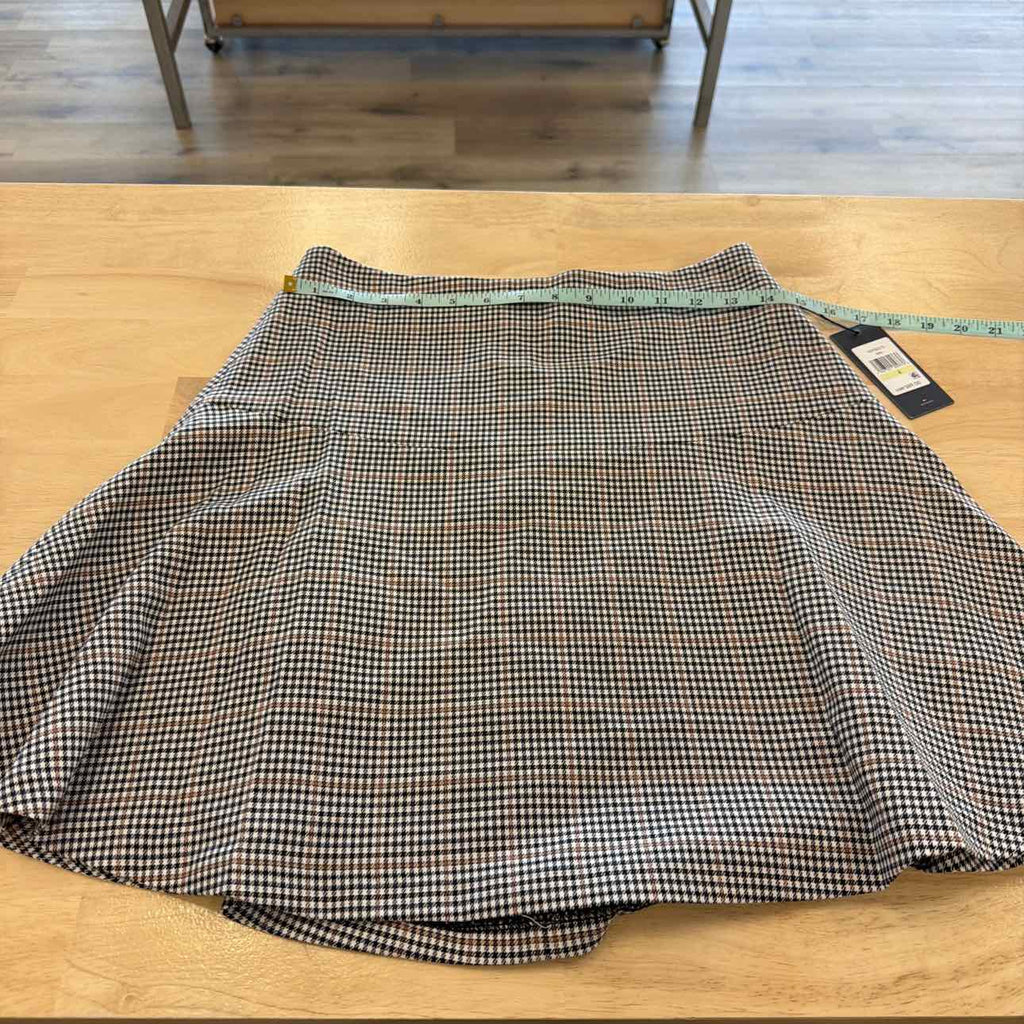 Tommy Hilfiger Size 4 Black White New Skirt
