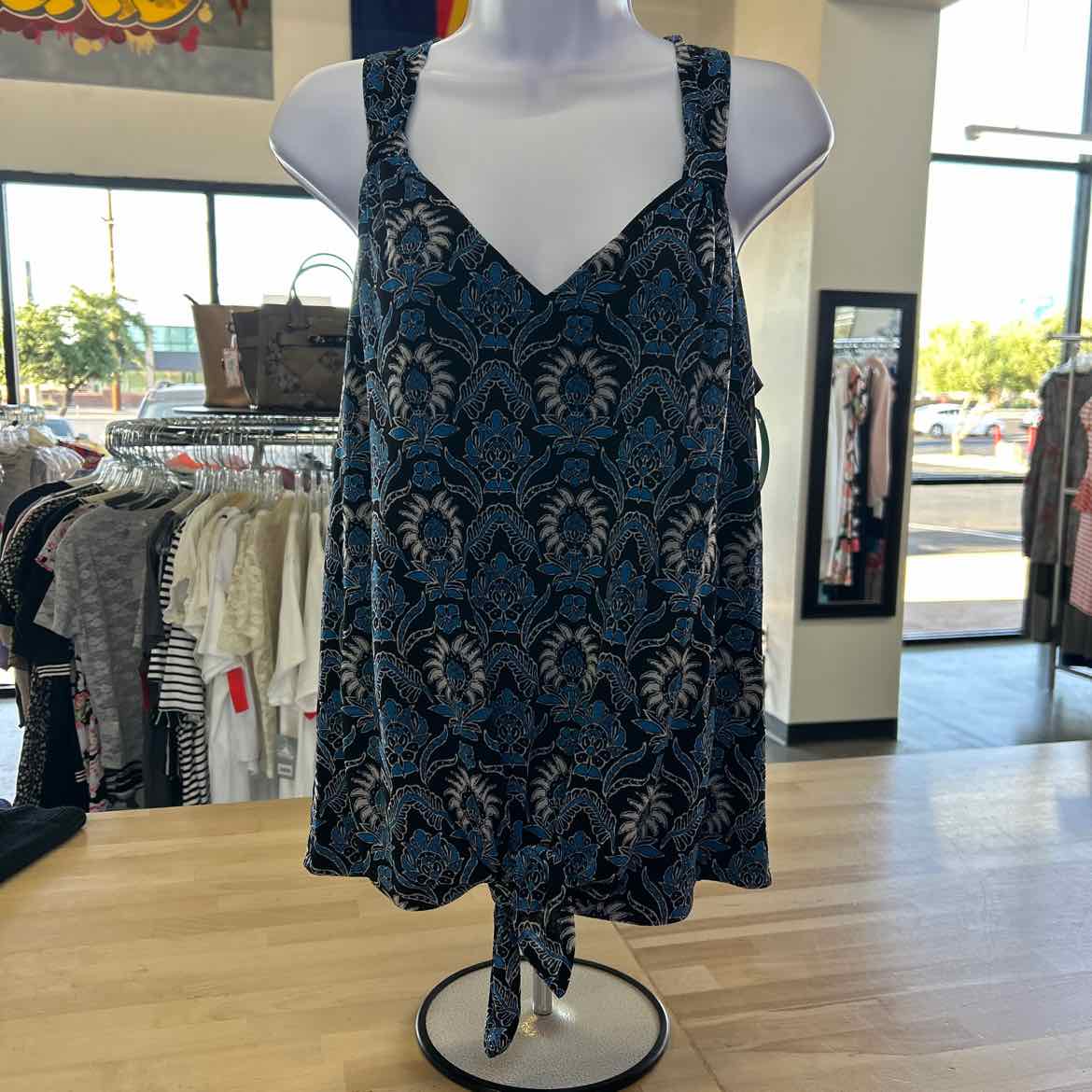 INC Size M Blue Preloved Tank