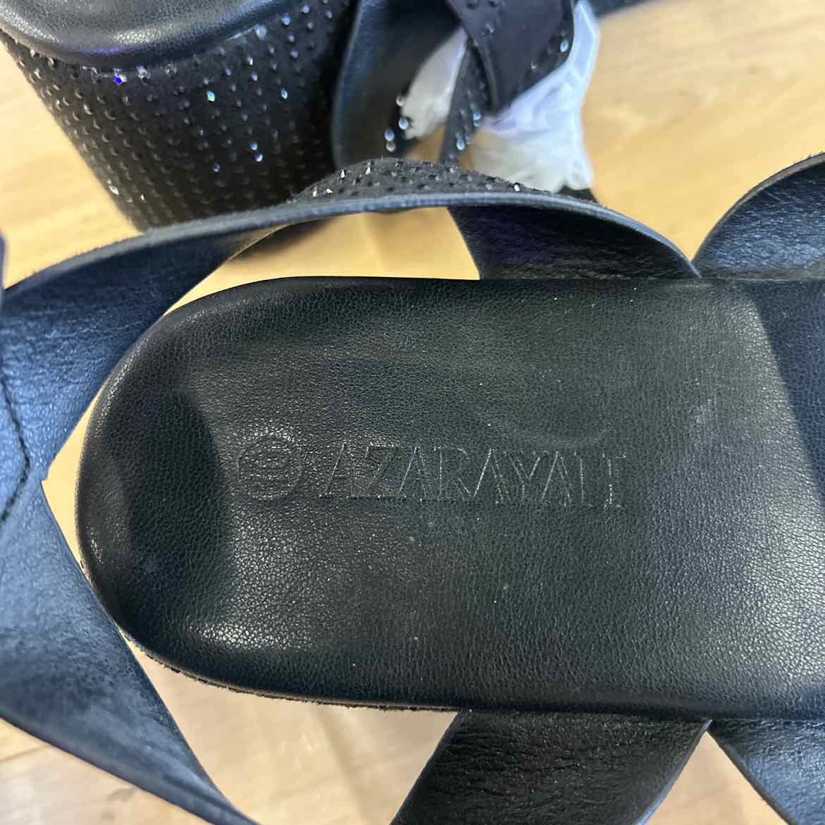 Azarayah Size 10 Black Rhinestone Preloved Sandals