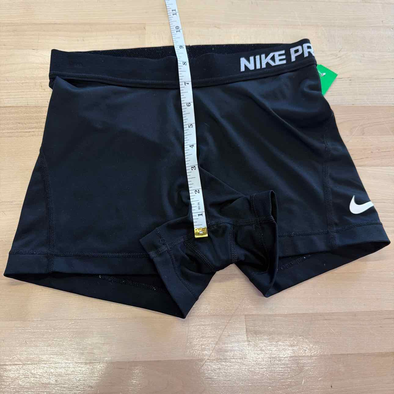 Nike Size S Black Preloved Athletic Shorts