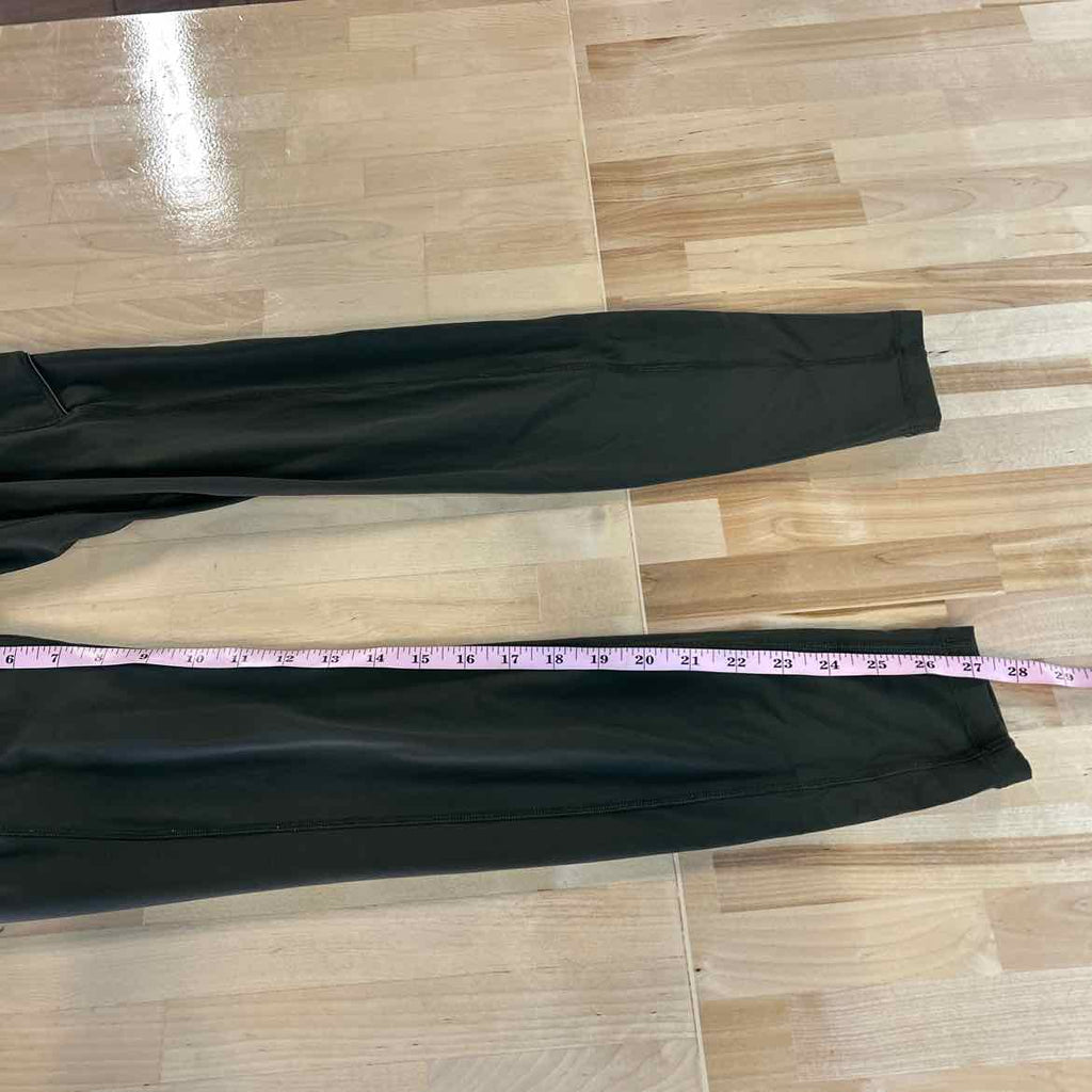 LuluLemon Size 4 Green Preloved athletic leggings