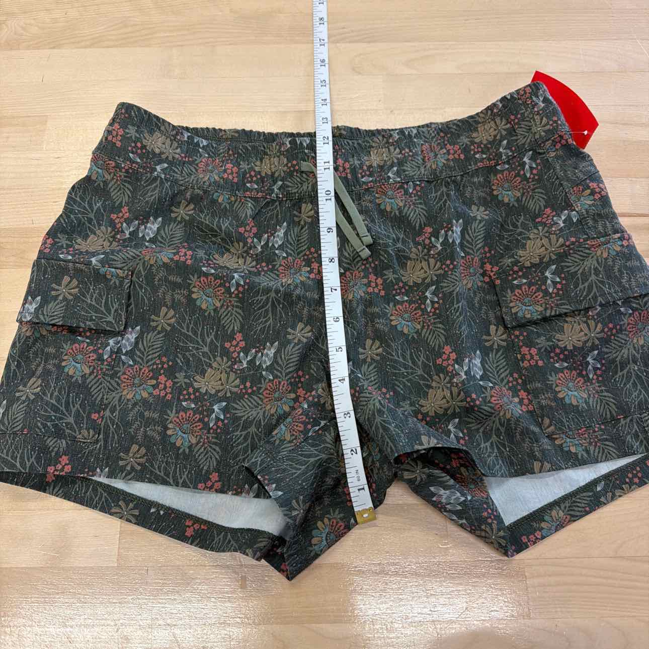 Kuhl Size S Green Used Shorts