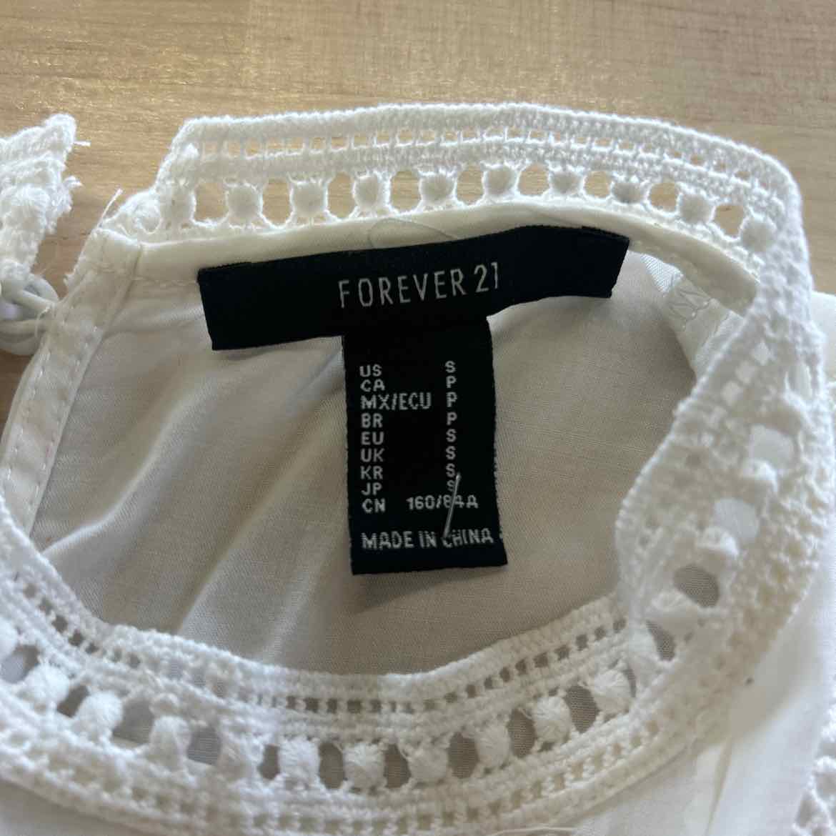 Forever 21 Size S White Sleeveless