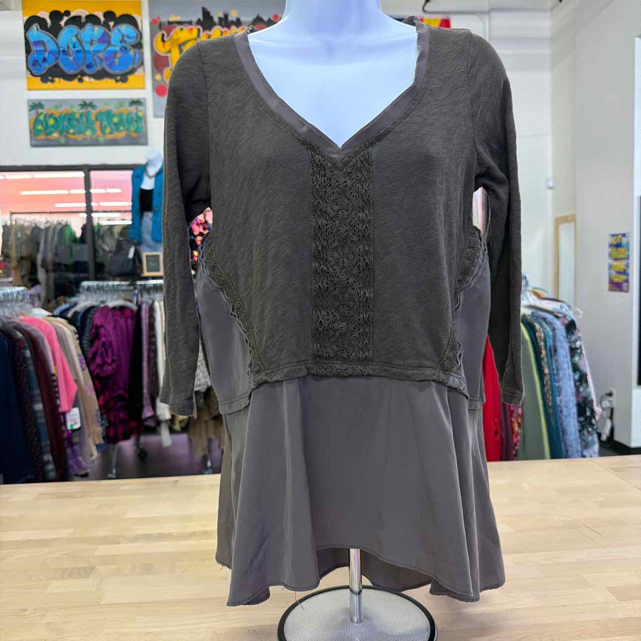 Meadow Rue Size M Green Preloved Long Sleeve