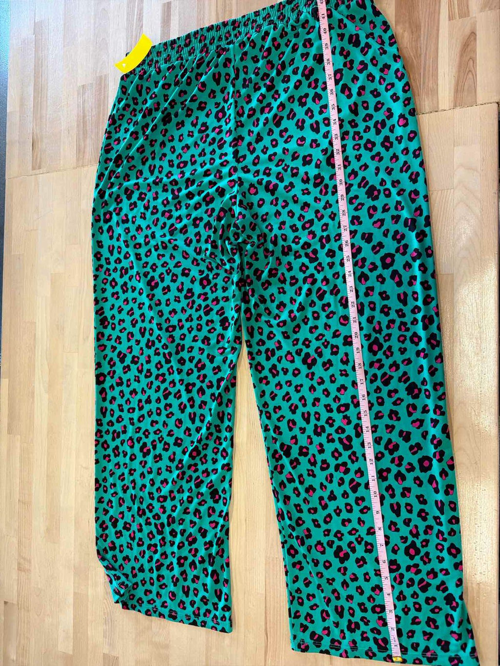 Iman Size 1X Green Preloved Pants