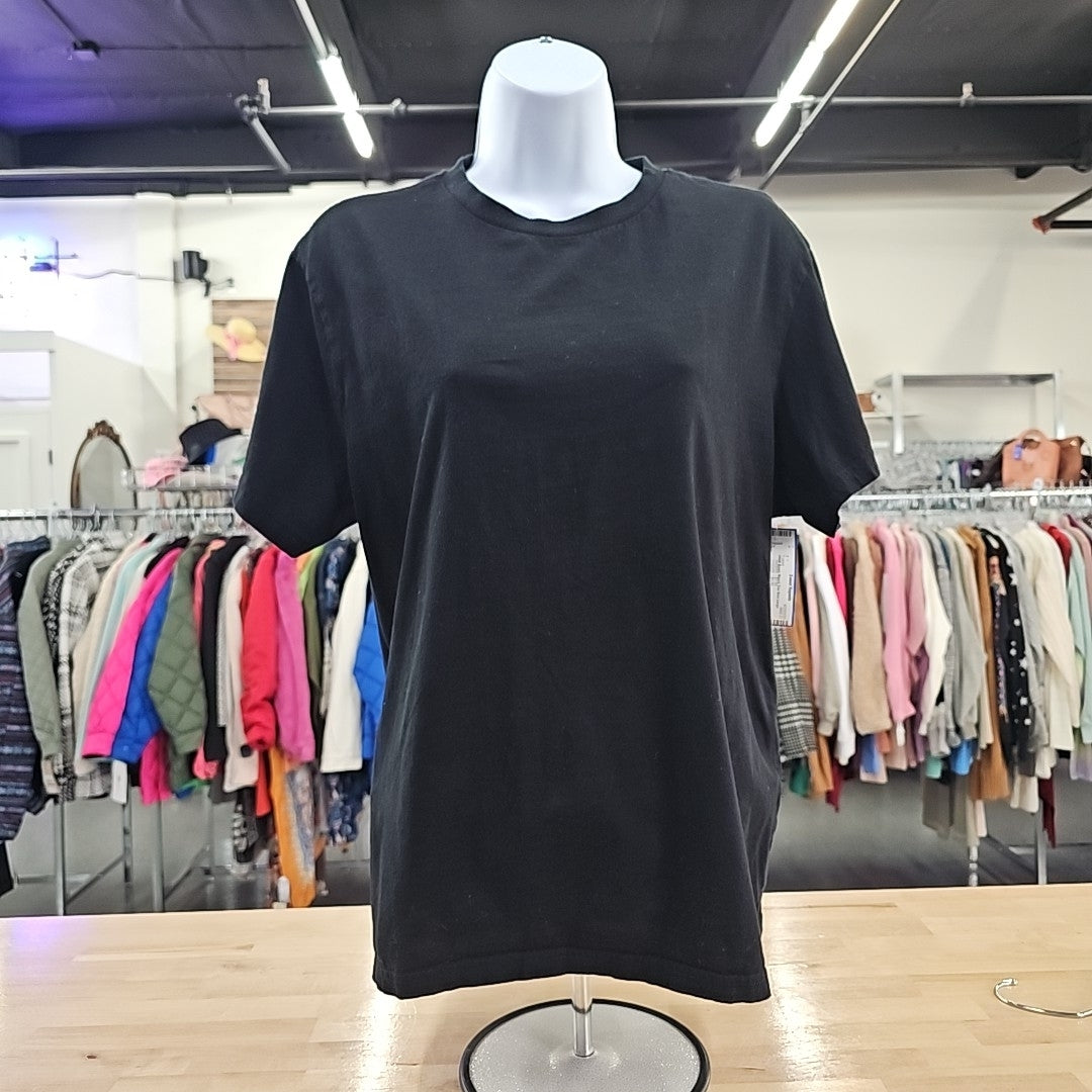 H&M Size L Black T-shirt