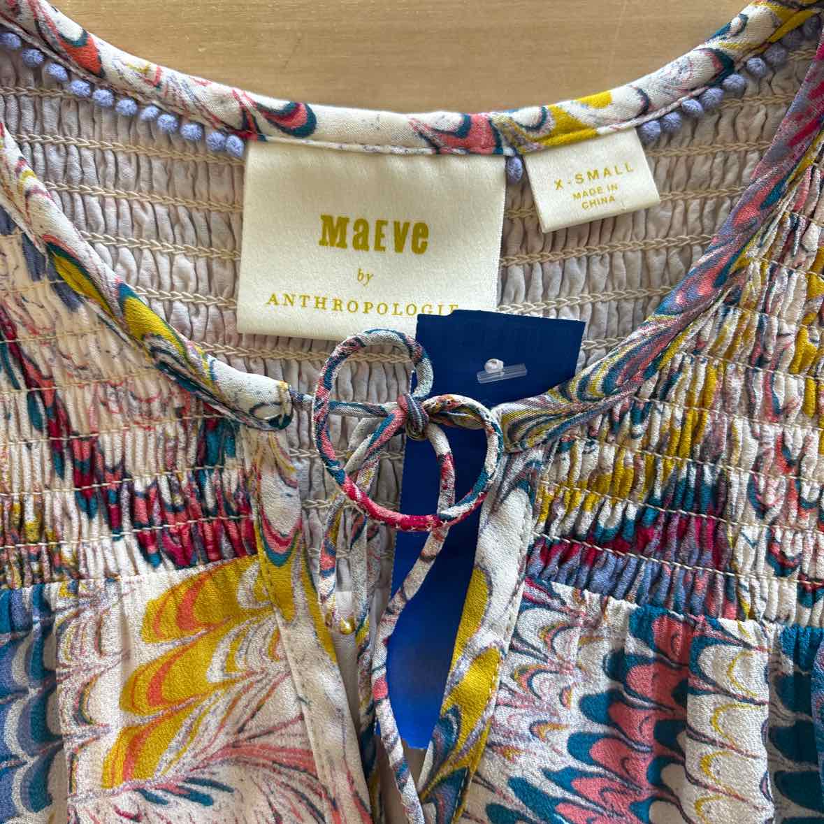 Maeve by Anthropologie Size XS Red Yellow Blue Blouse With Bell sleeves