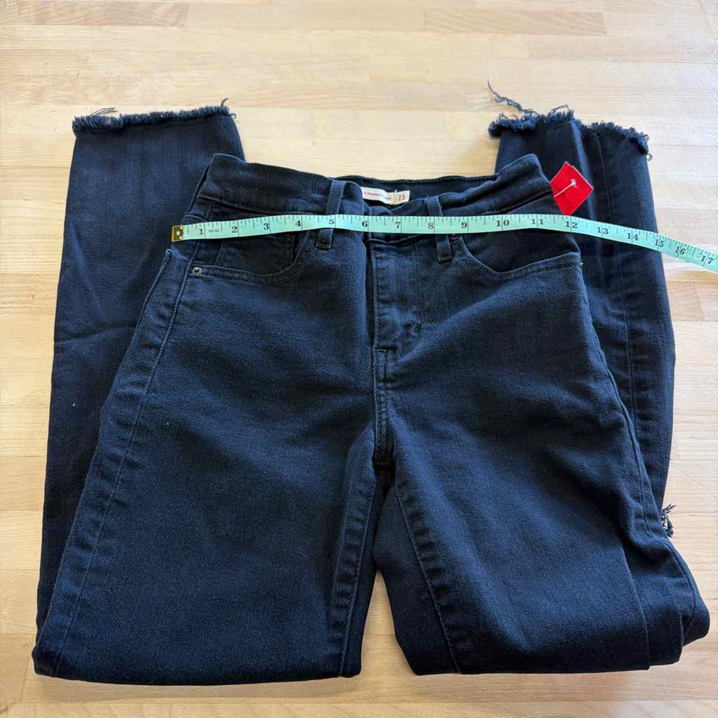 Levi's Size 23 Black Denim Preloved Jeans