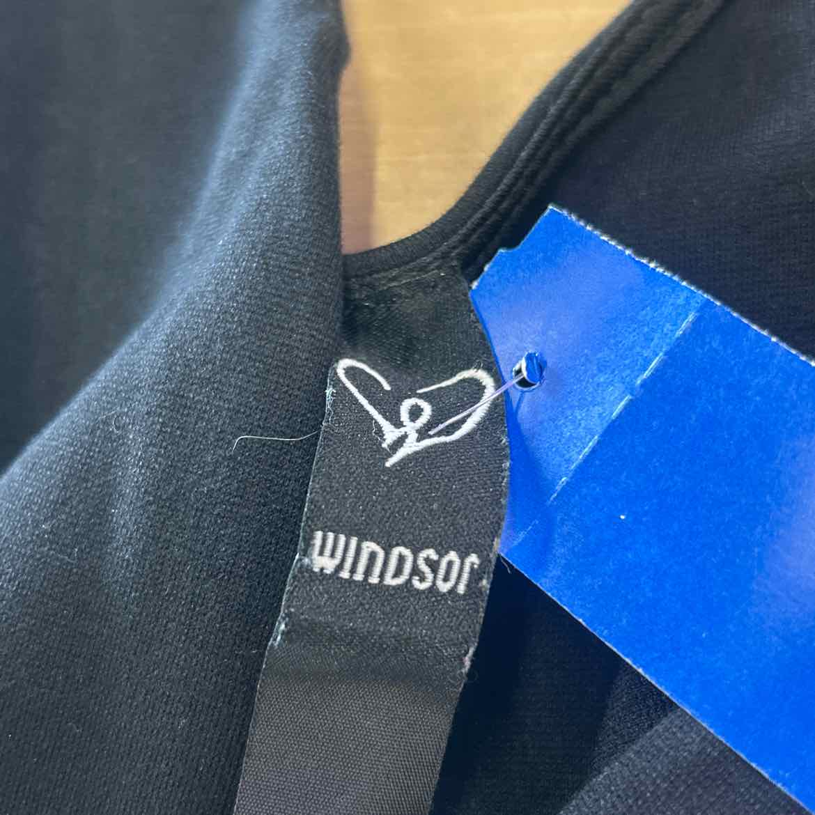 Windsor Size M Black Preloved Dress