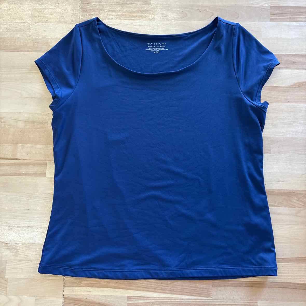 Tahari Size XL Blue Blouse