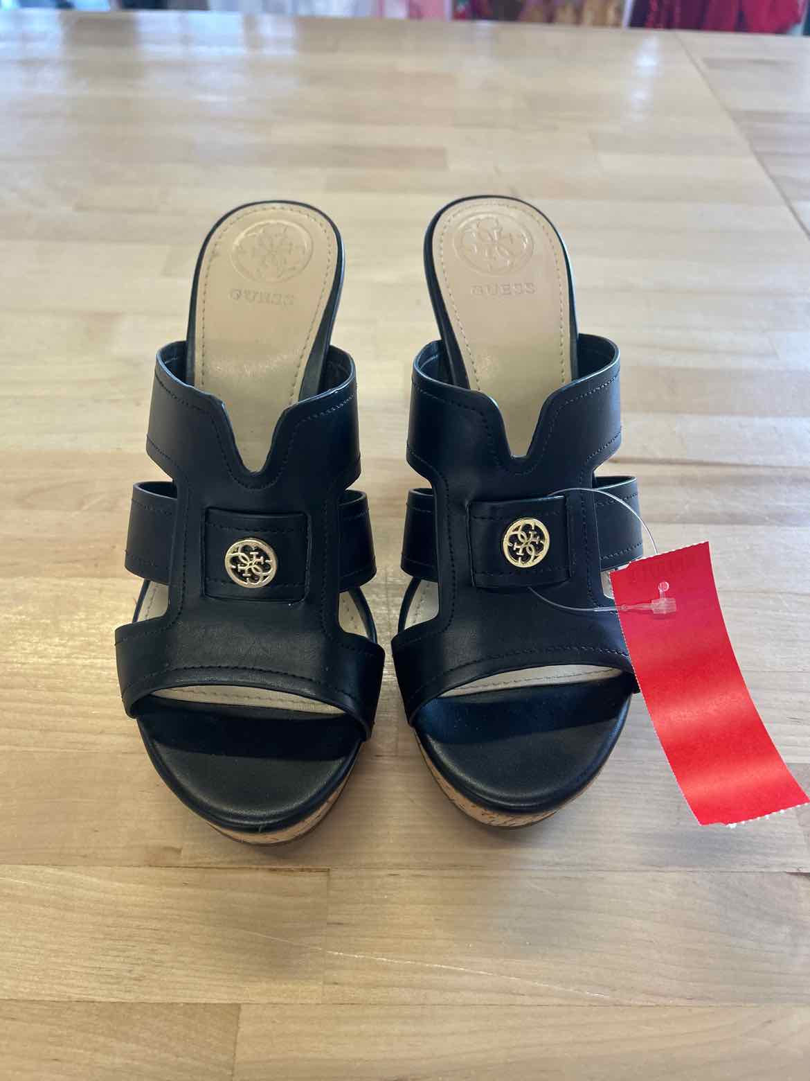 Guess Size 6 Silver Used Heels