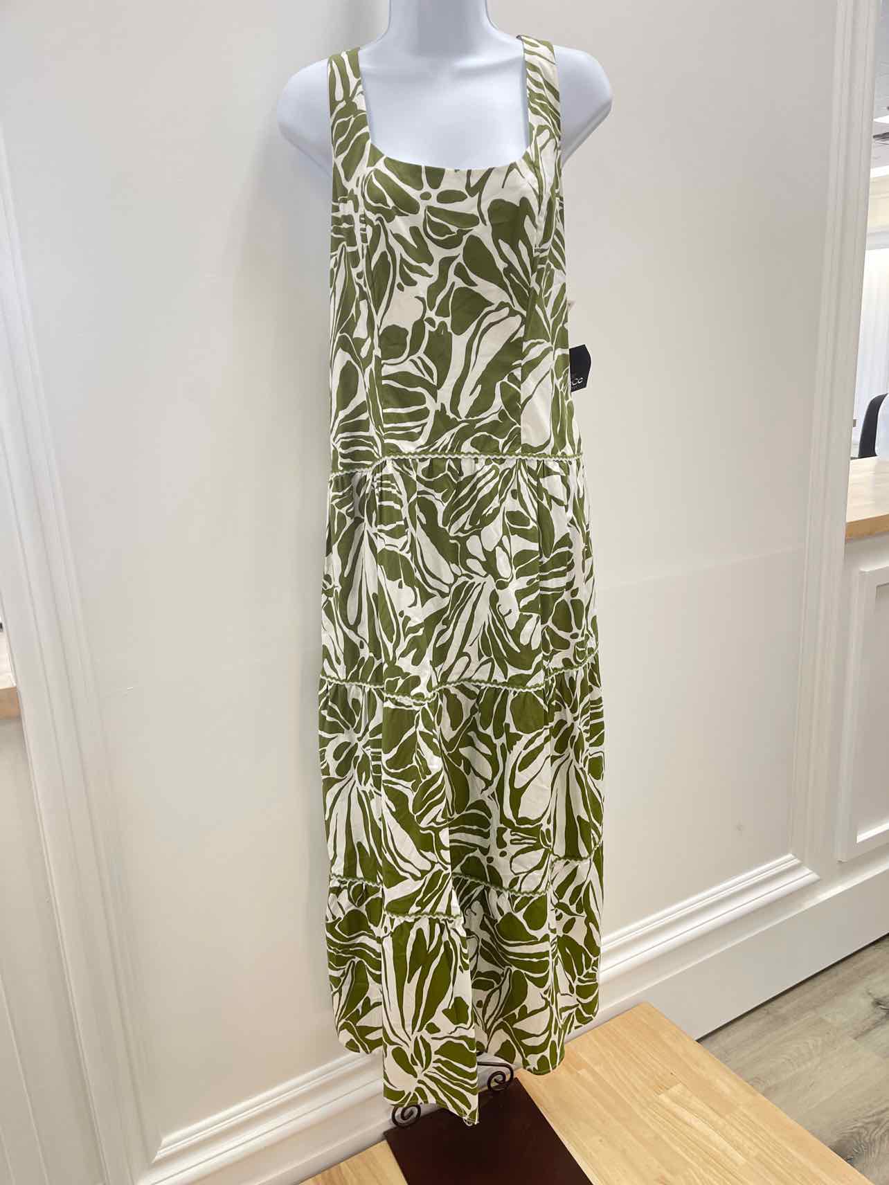 CeCe Size XL Green New Dress