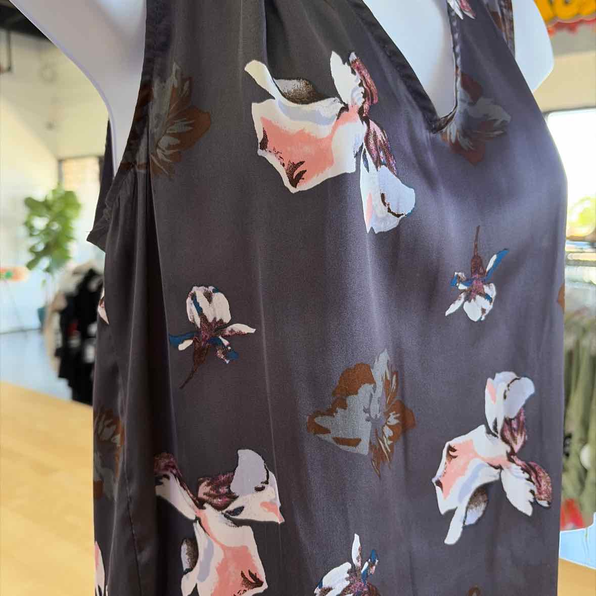 Banana Republic Size S Gray Preloved Sleeveless