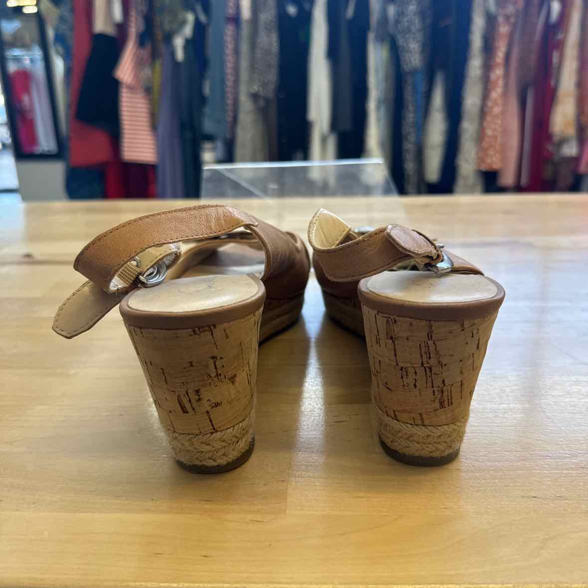 Franco Sarto Shoe Size 11 Tan Wedges