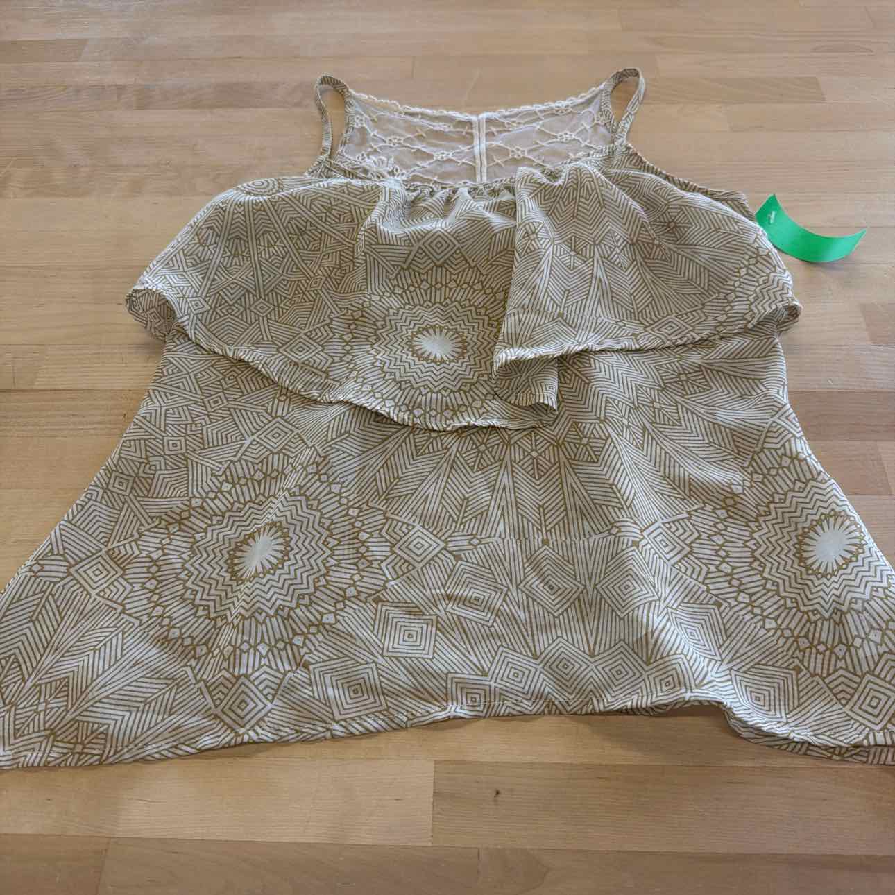 Kirra Size XS Cream Lace Preloved Tank