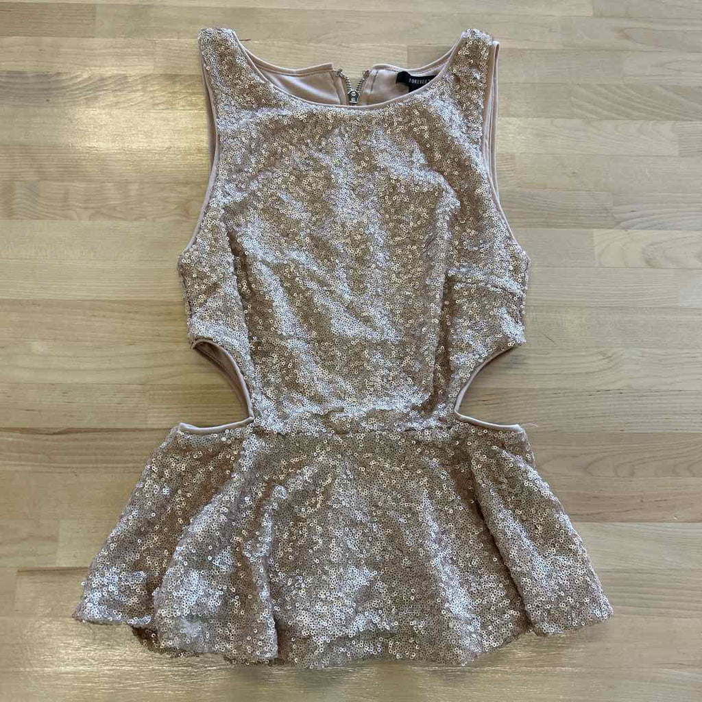 Forever 21 Size M Pink Sequined Tank