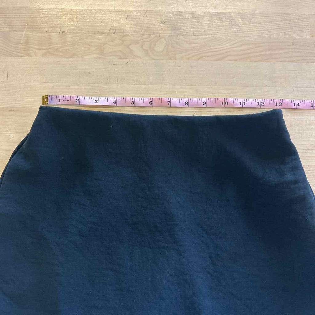 Abercrombie & Fitch Size S Black Preloved Skorts