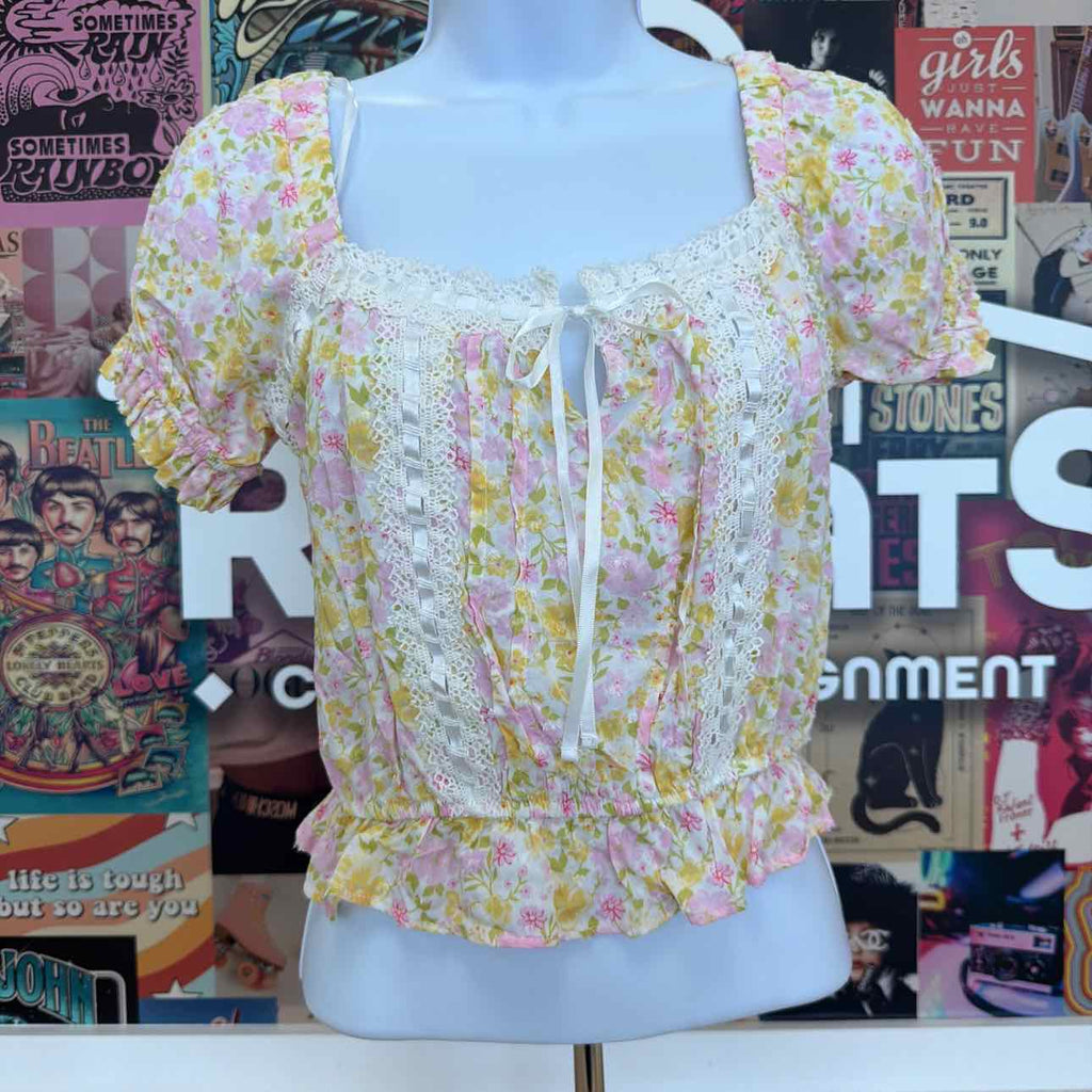 Self E Size XS Self Esteem Floral Short Sleeve Peasant Blouse