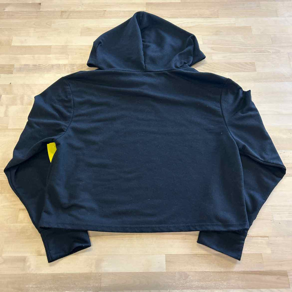 Friends Size M Black Sweater